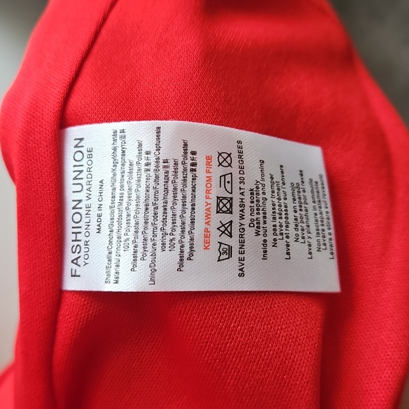 Fashion Union - Vibrant Red Wrap Dress - Size 12 - Picture 5 of 6